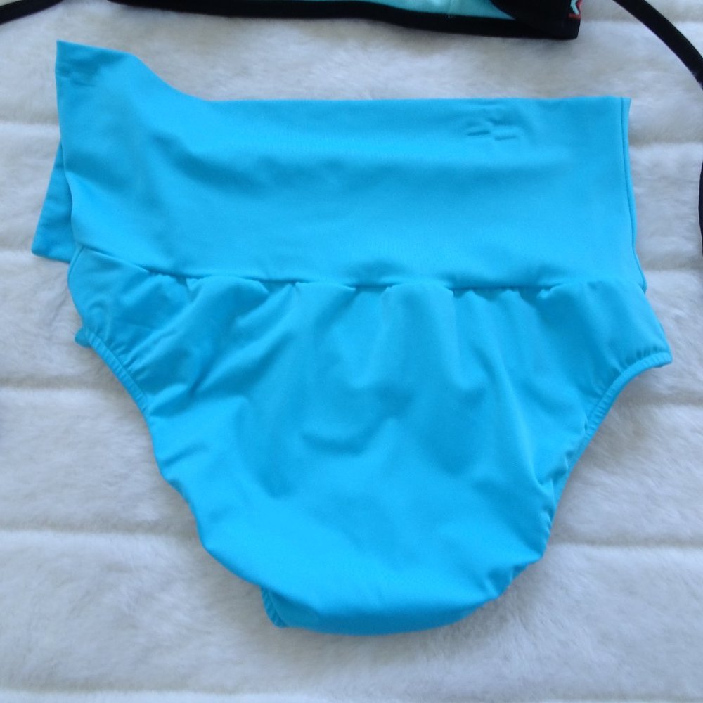 Shade Shore Bikini Top & Venus Bottom 34D Size 12 - Picture 6 of 10
